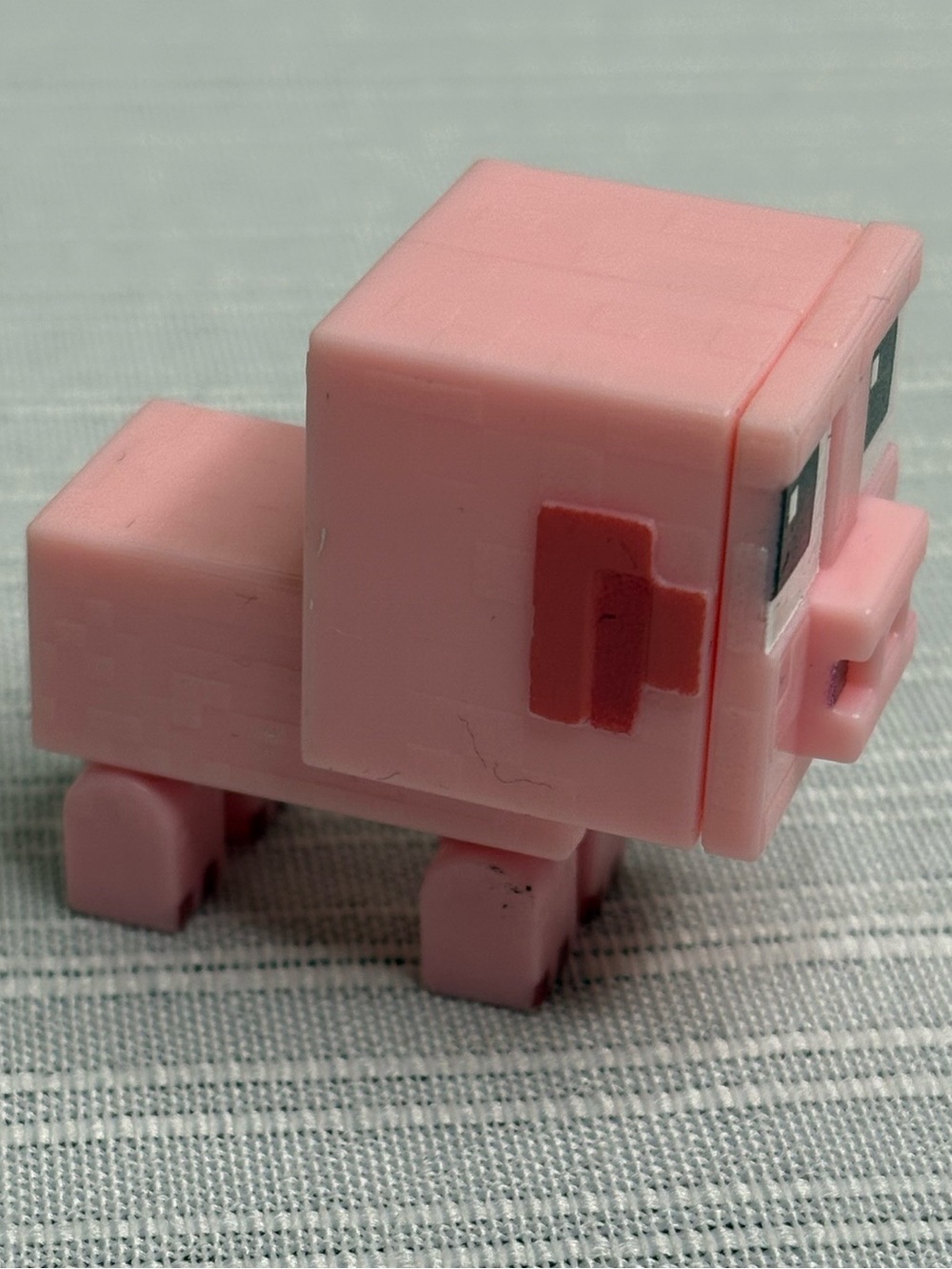 Minecraft Pig Mini Figure - Picture 2 of 4